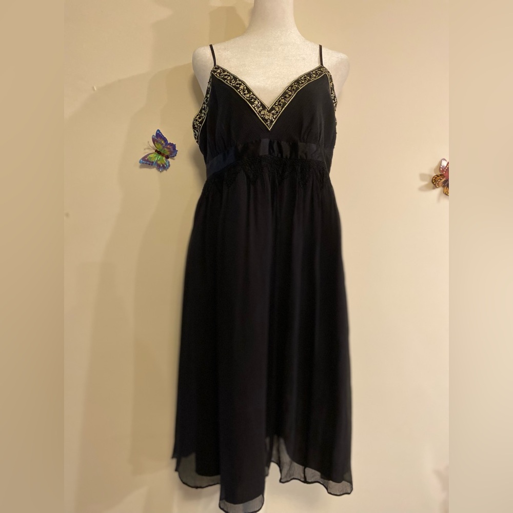 Banana Republic Elegant Black embroidered Silk Midi Dress , Gold Accents size 14